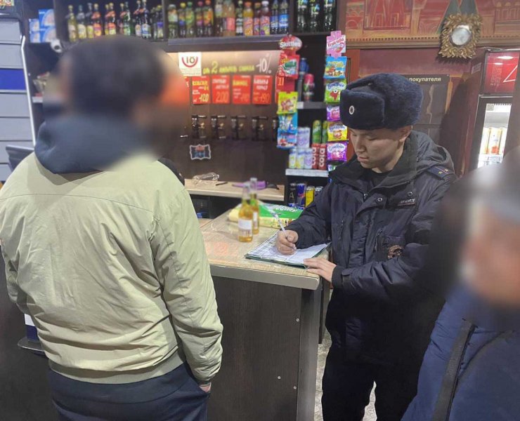 В Кызыле за трое суток полицейскими пресечено 17 фактов незаконного оборота спиртосодержащей продукции